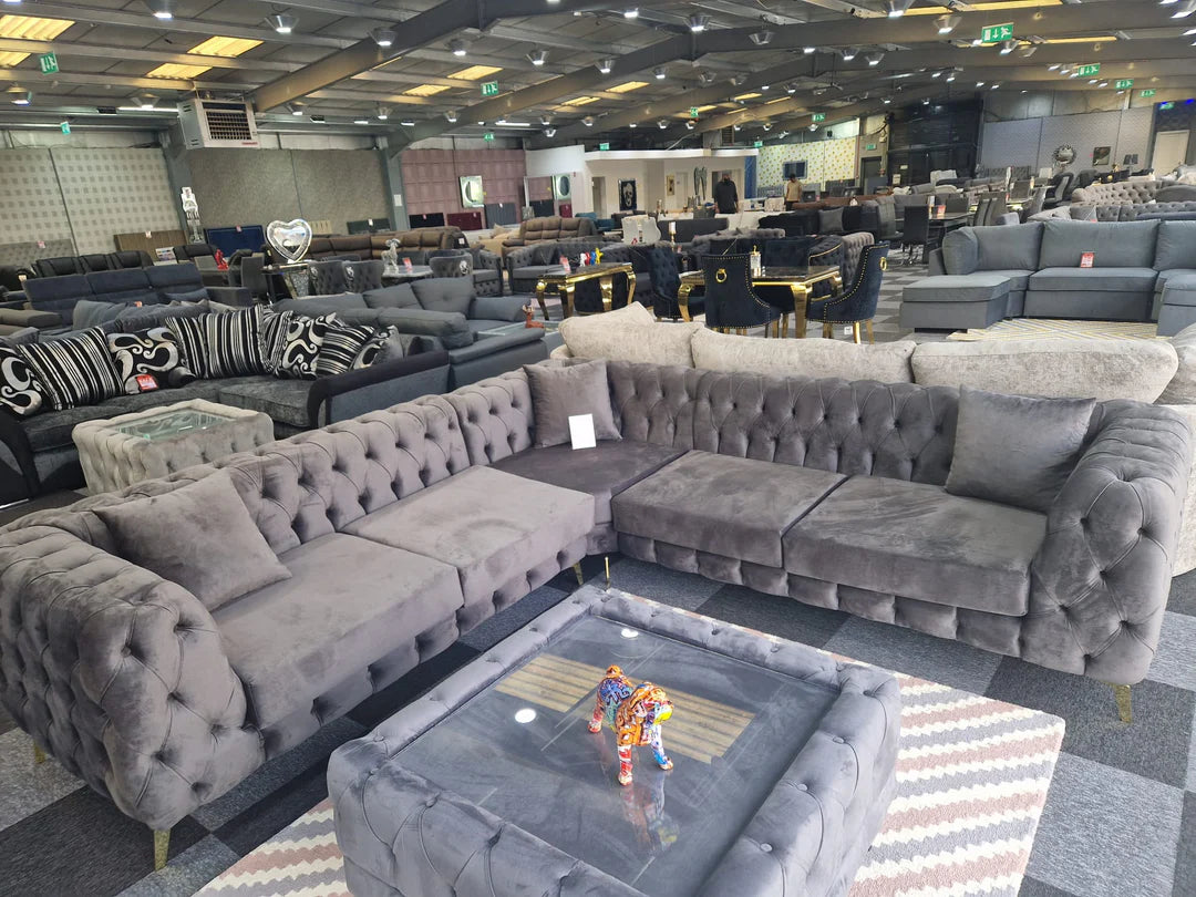 CNC Stunning Cleveland Chesterfield Corner Sofa in Grey Plush Velvet