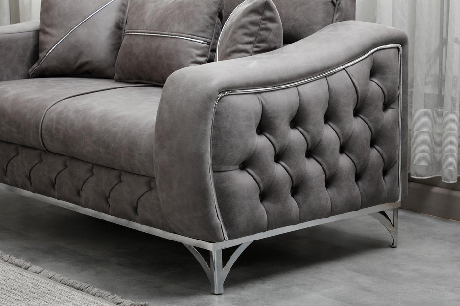 Zentara Chesterfield Sofa Bed Set