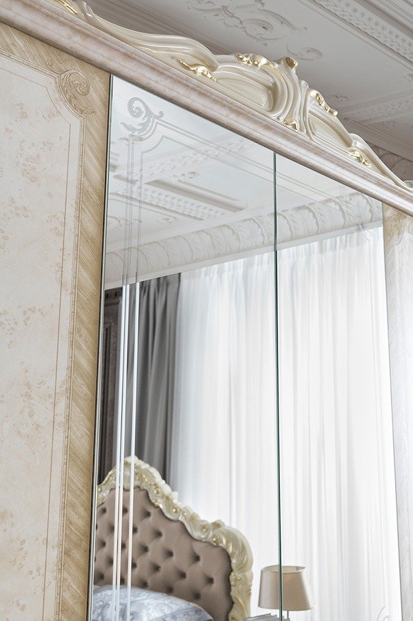 New Beautiful Adele Italian Large 6 Doors Bedroom Set Beige-gold Colour