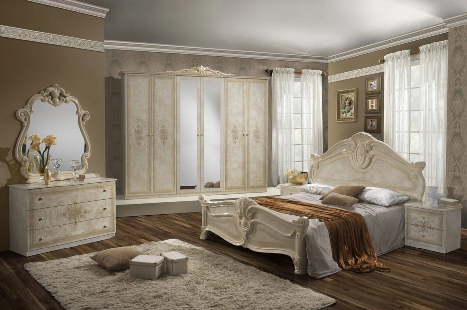 Beautiful Amalfi Luxury High Gloss Italian 4 door wardrobe Bedroom Set £899