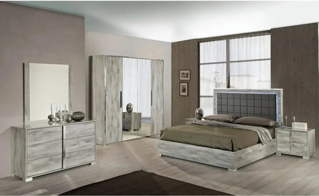 New Luxury Serena Italian Bedroom Set (RRP £2499 OUR PRICE £1999) H2O Design