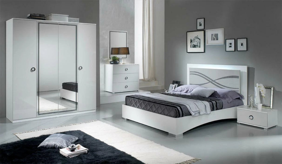 ilary High Glossy 4 Doors Italian Bedroom Set (From SanMartino Mobili Italia)
